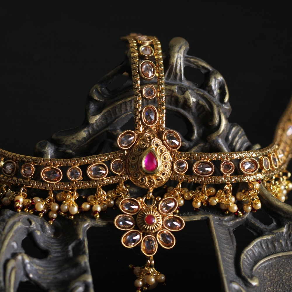 Headpiece - indian tikka